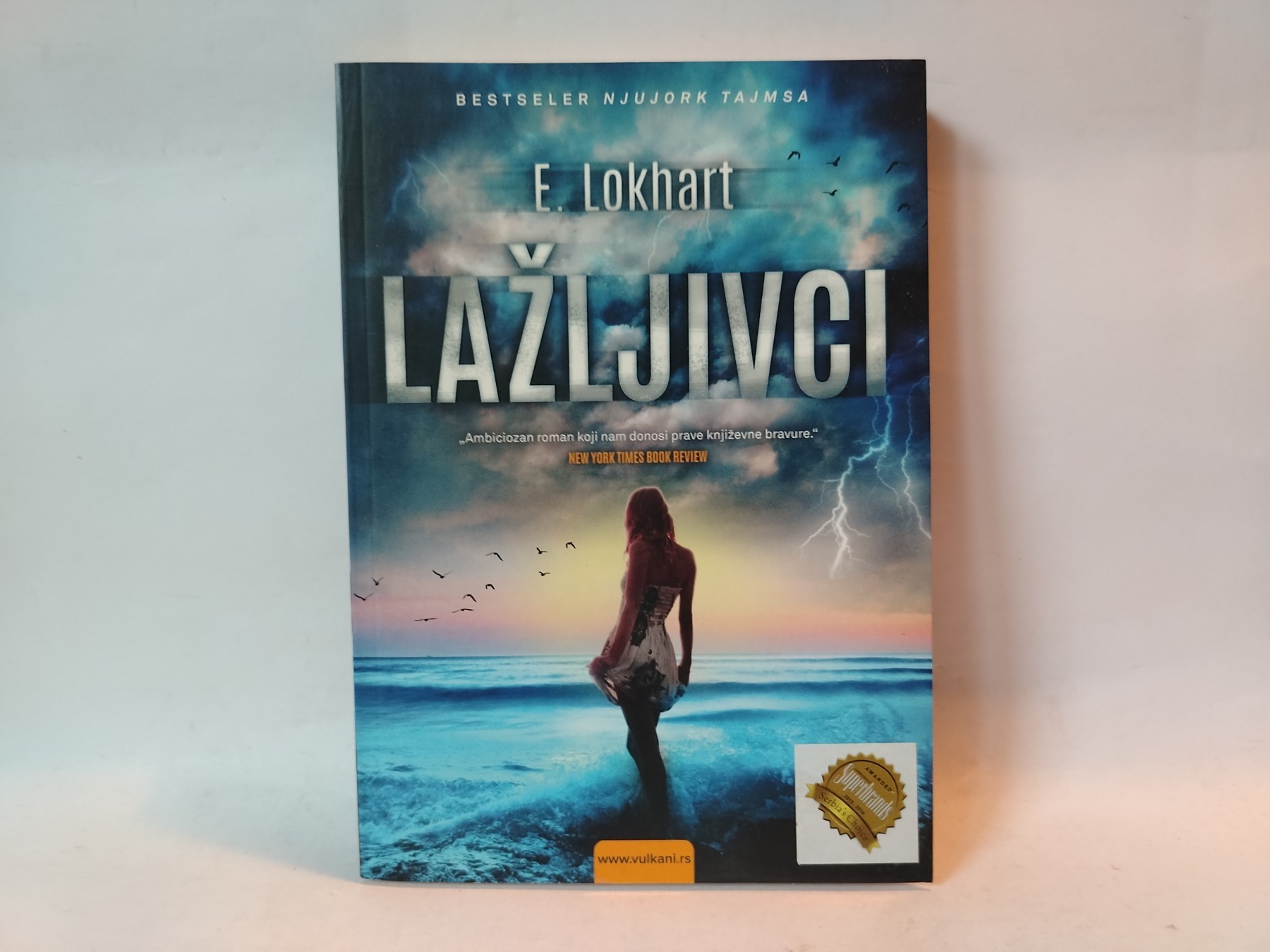 Lažljivci — Emili Lokhart