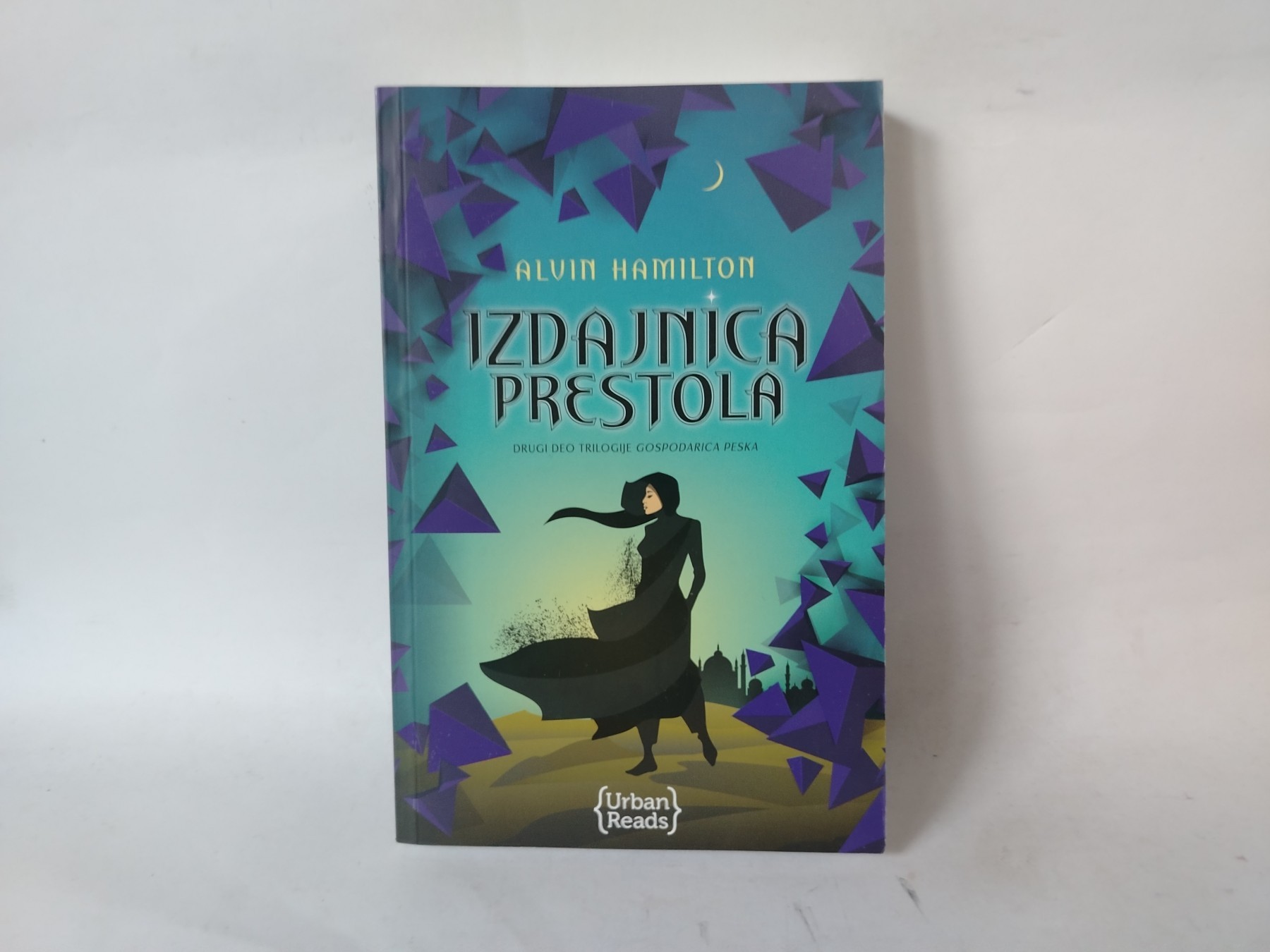 Izdajnica prestola — Alvin Hamilton