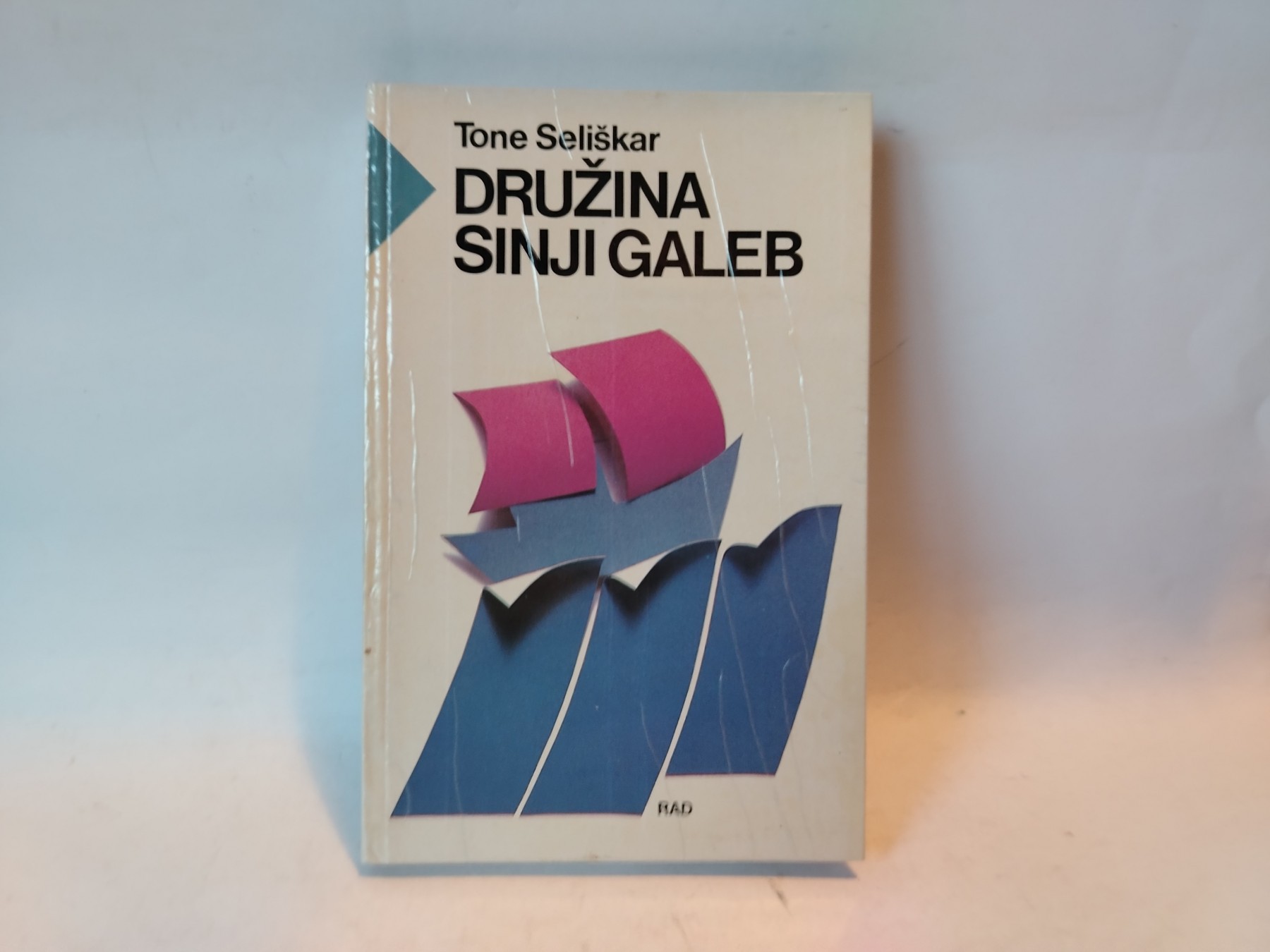 Družina sinji galeb — Tone Seliškar