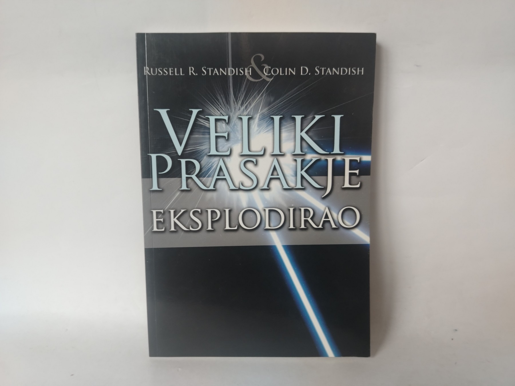 Veliki prasak je eksplodirao — Rasel i Kolin Stendiš