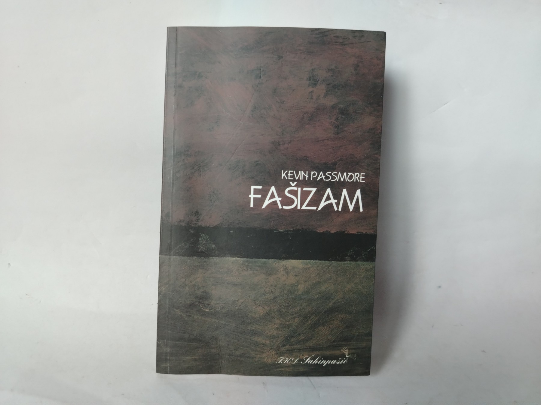 Fašizam — Kevin Pasmore