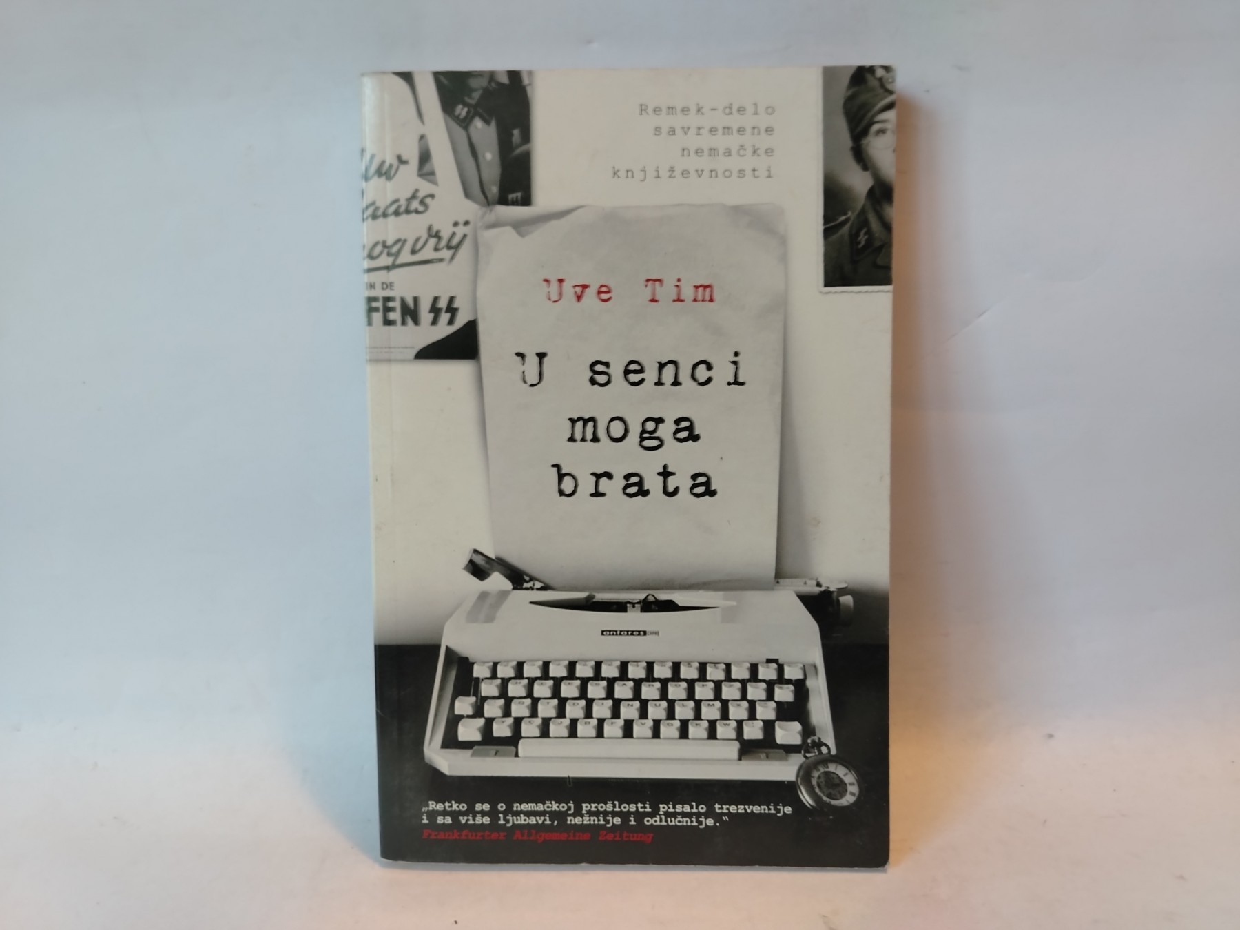 U senci moga brata — Uve Tim