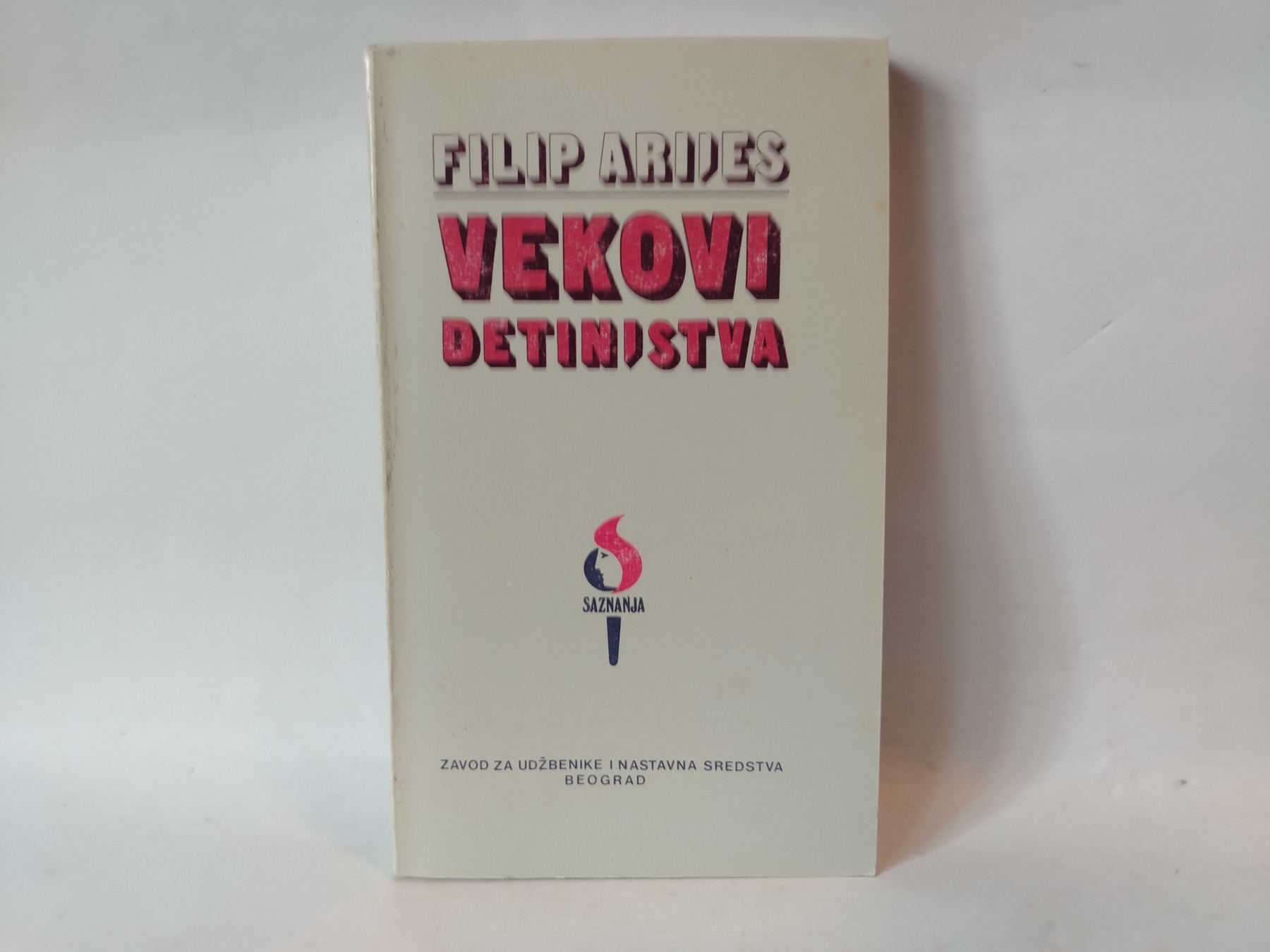 Vekovi detinjstva — Filip Arijes