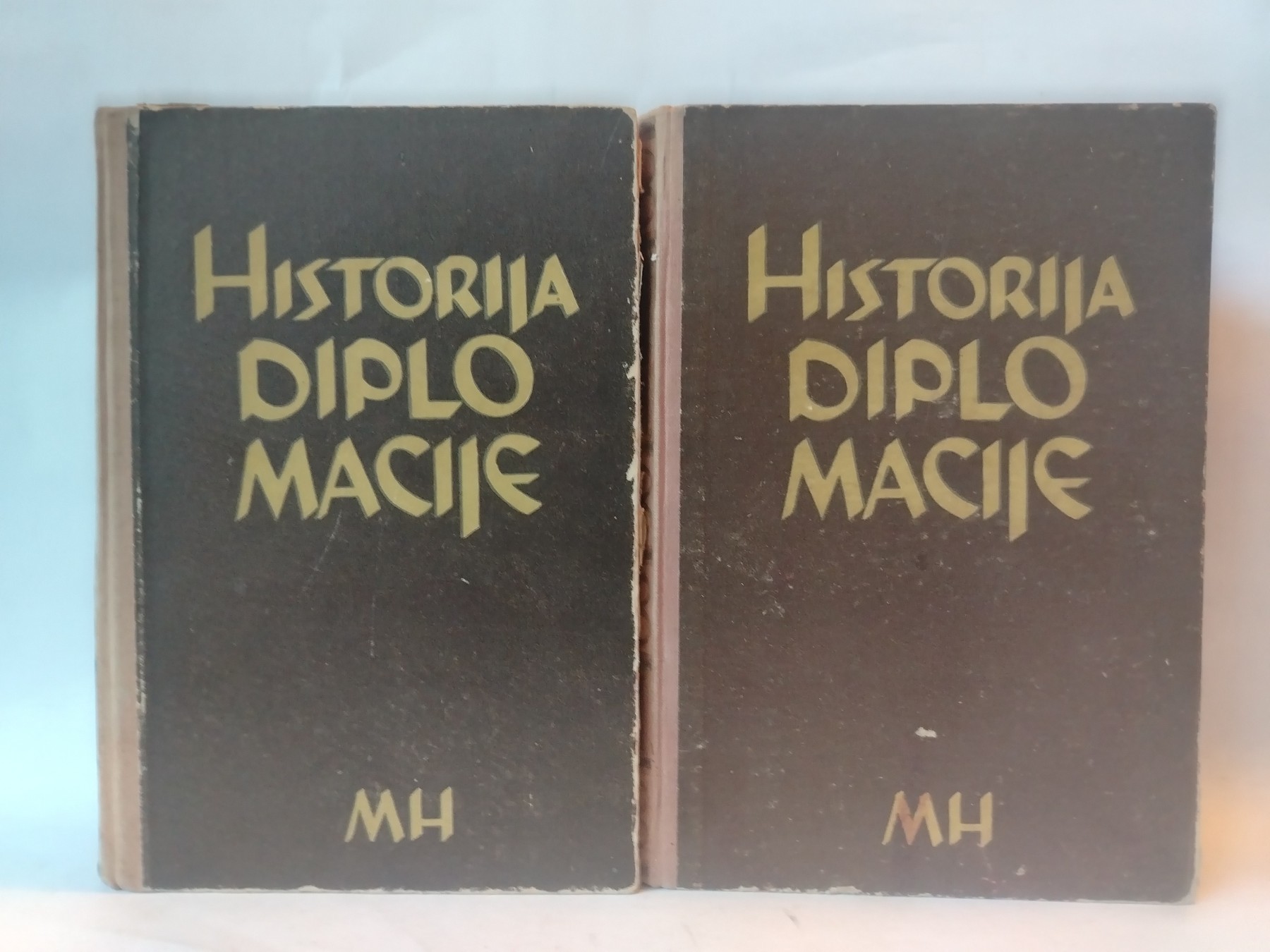Historija diplomacije I–III — Grupa autora