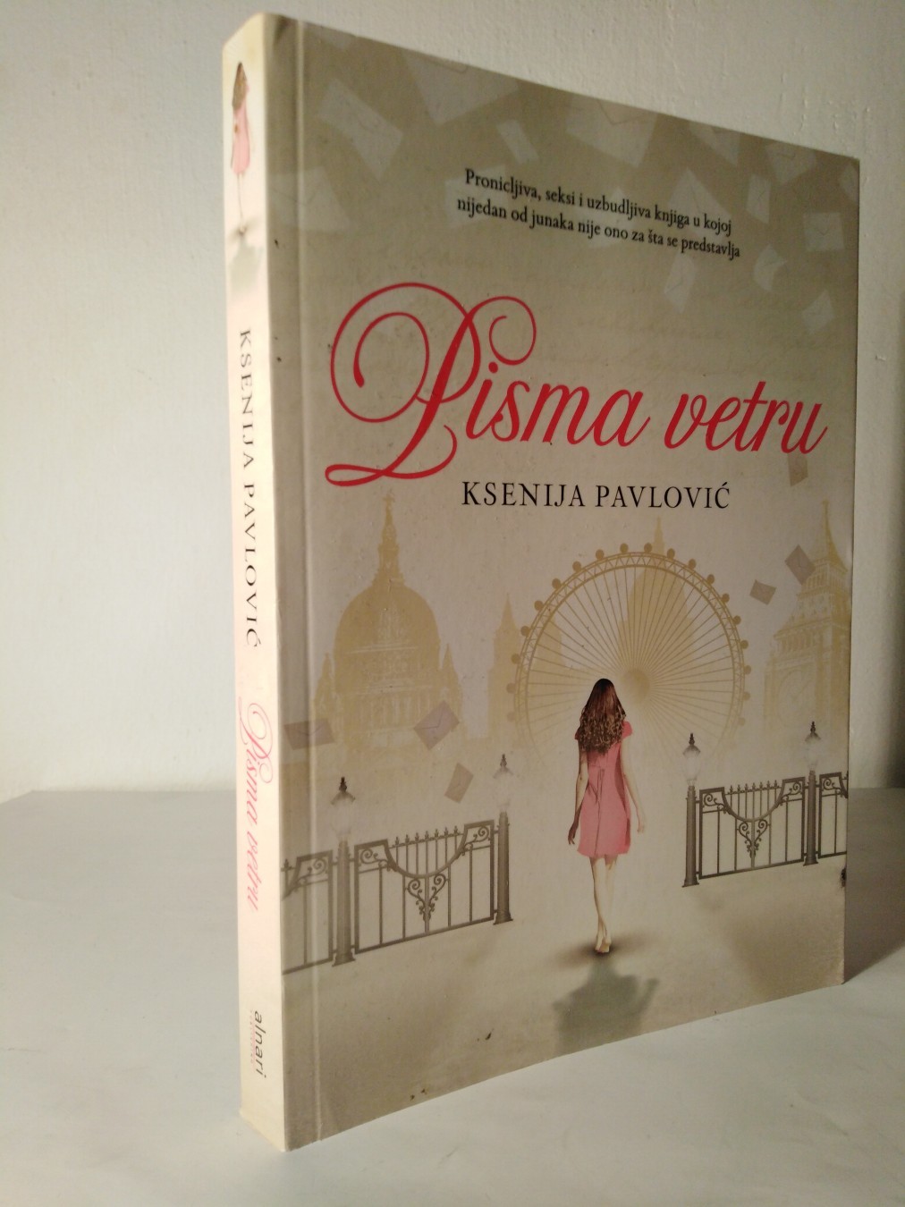 Pisma vetru — Ksenija Pavlović