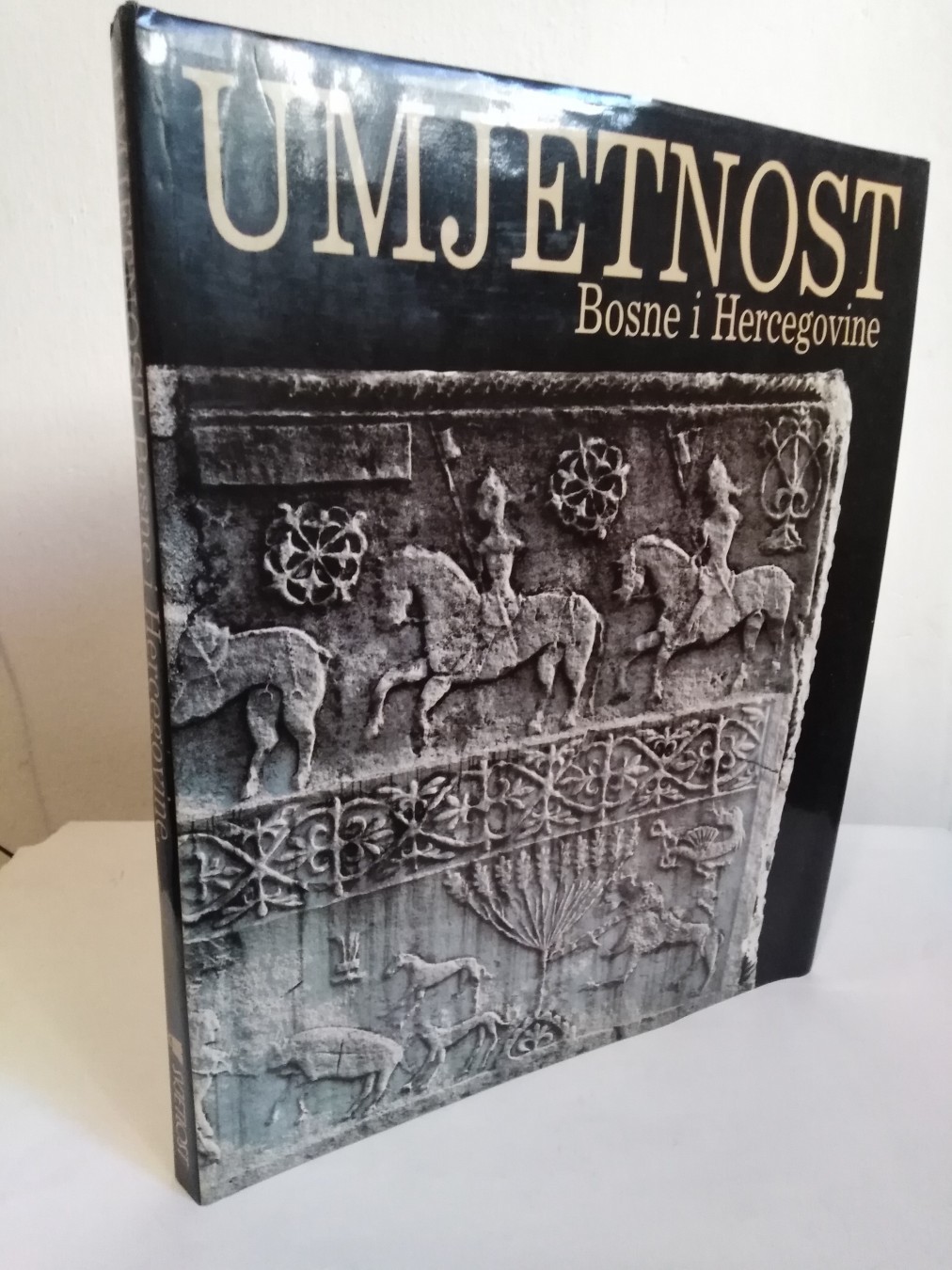Umjetnost Bosne i Hercegovine — Grupa autora