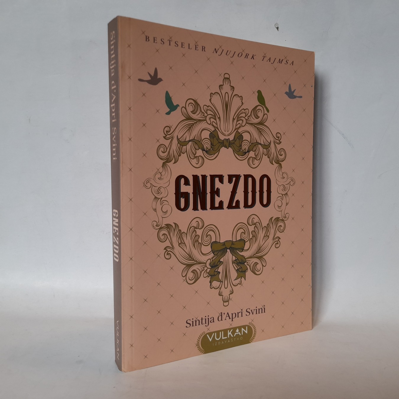 Gnezdo (2) — Sintija d'Apri Svini