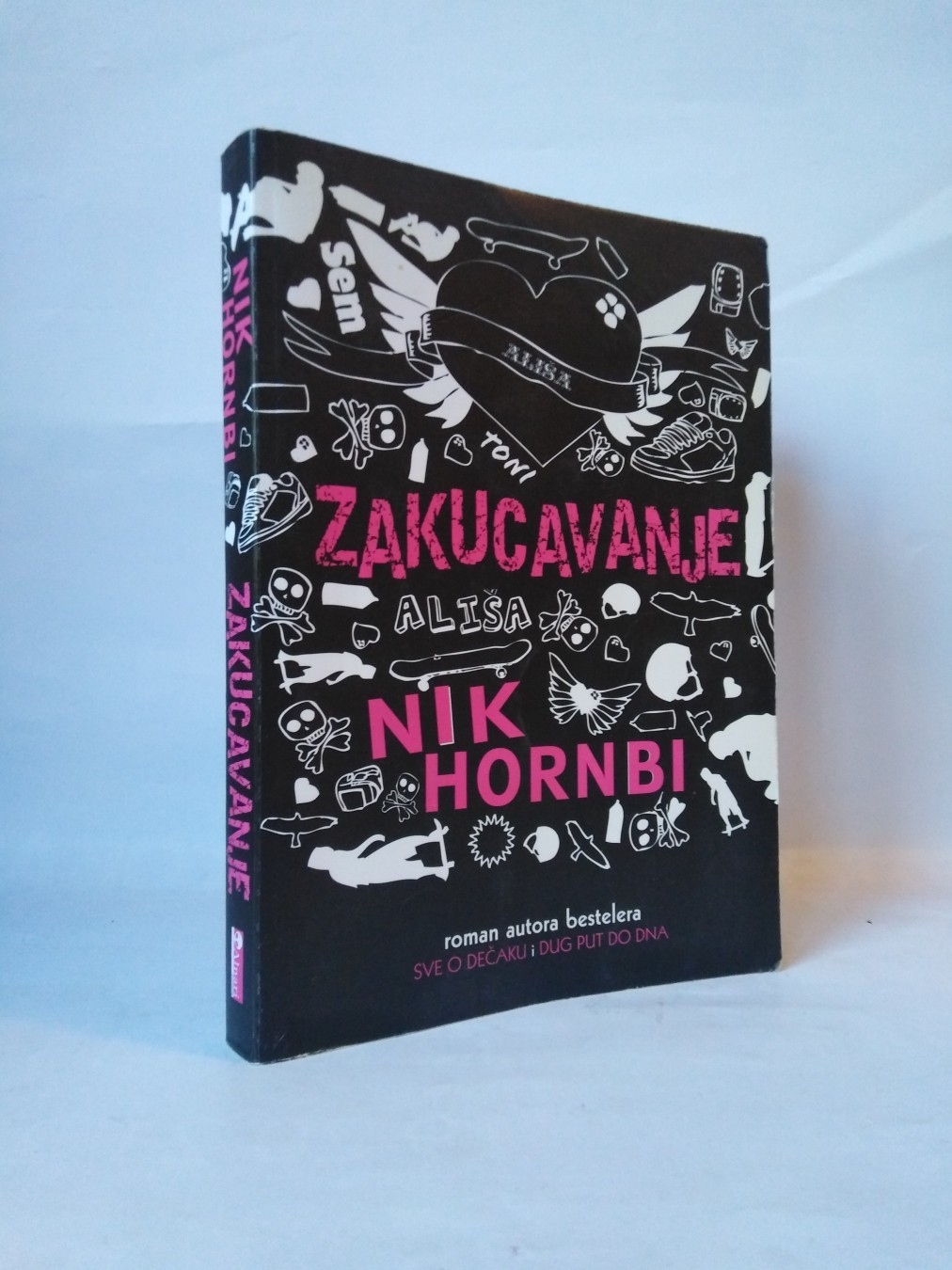 Zakucavanje — Nik Hornbi