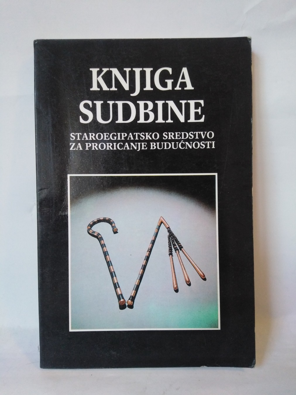 Knjiga sudbine — staroegipatsko proricanje budućnosti — Grupa autora