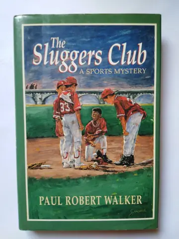 The Sluggers Club: A Sports Mystery — Paul Robert Walker, polovna knjiga