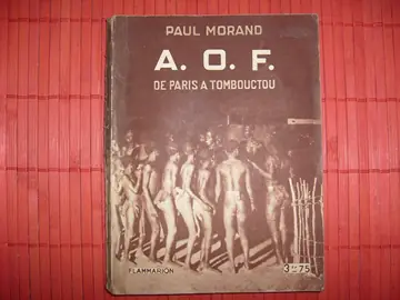 A. O. F. — De Paris à Tombouctou (knjiga na FRANCUSKOM jeziku) — Paul Morand, antikvarna knjiga