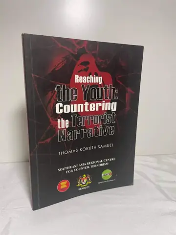 The Youth: Countering the Terrorist Narrative, polovna knjiga