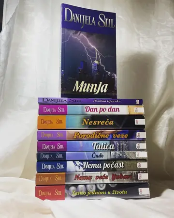 Danijela Stil 1–10 — komplet — Danijela Stil, polovna knjiga