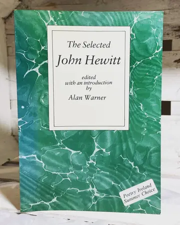 Selected John Hewitt — John Hewitt, polovna knjiga
