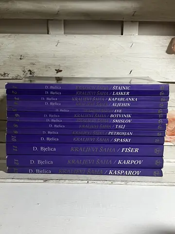 Kraljevi šaha — komplet od 13 knjiga, polovna knjiga
