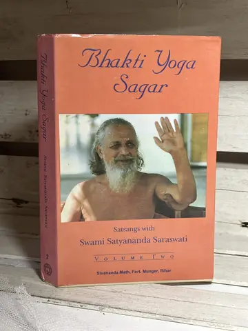Bhakti Yoga Sagar — Svami Satjananda Saraswati, polovna knjiga
