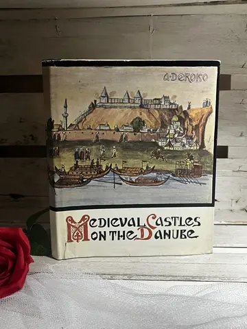 Medieval Castles on the Danube — Aleksandar Deroko, polovna knjiga