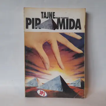 Tajne piramida — Dragan Vićanović, polovna knjiga