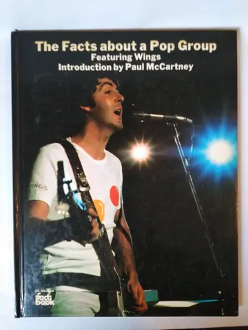 The Facts About a Pop Group — Grupa autora, polovna knjiga