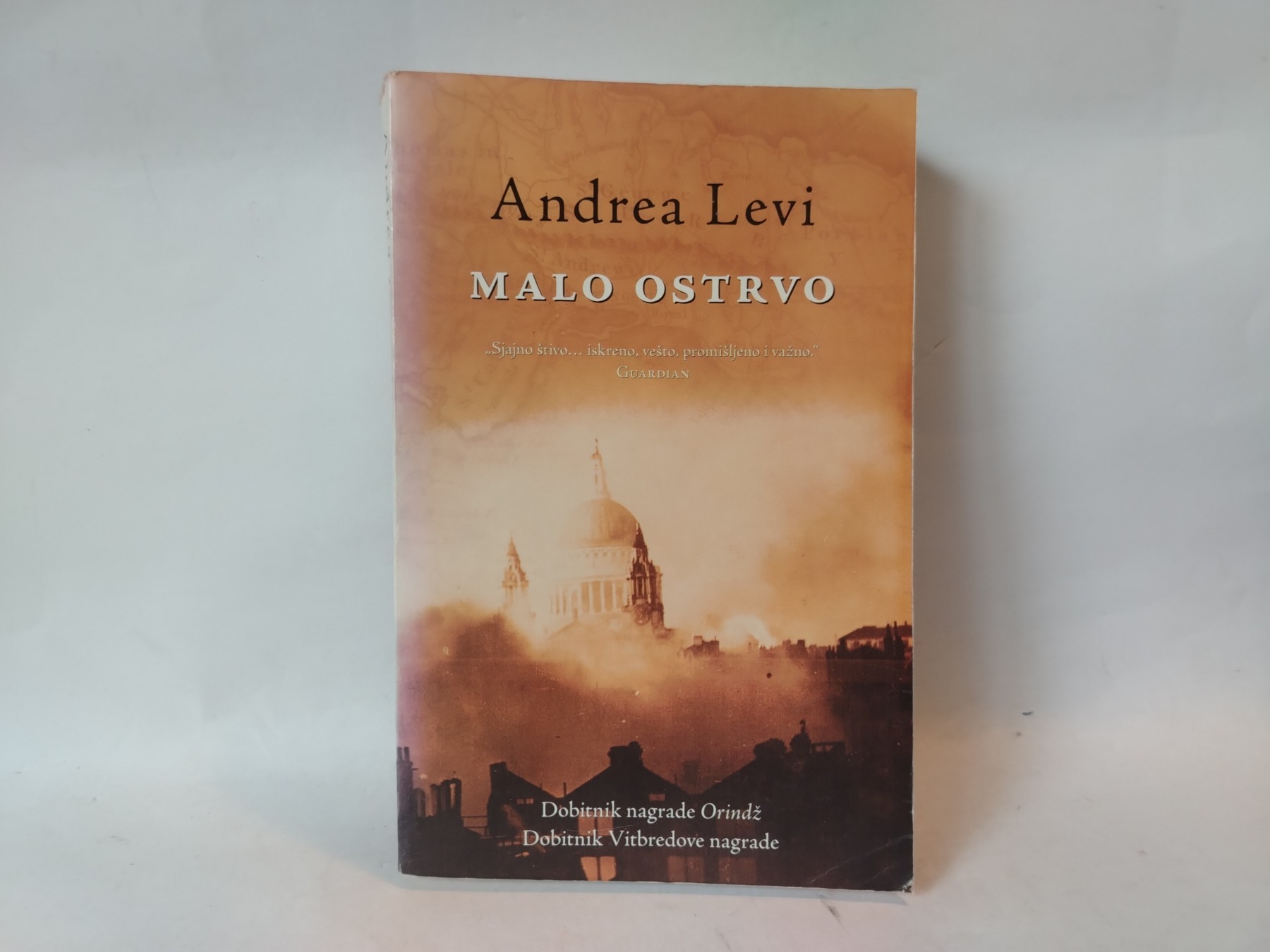 Malo ostrvo — Andrea Levi