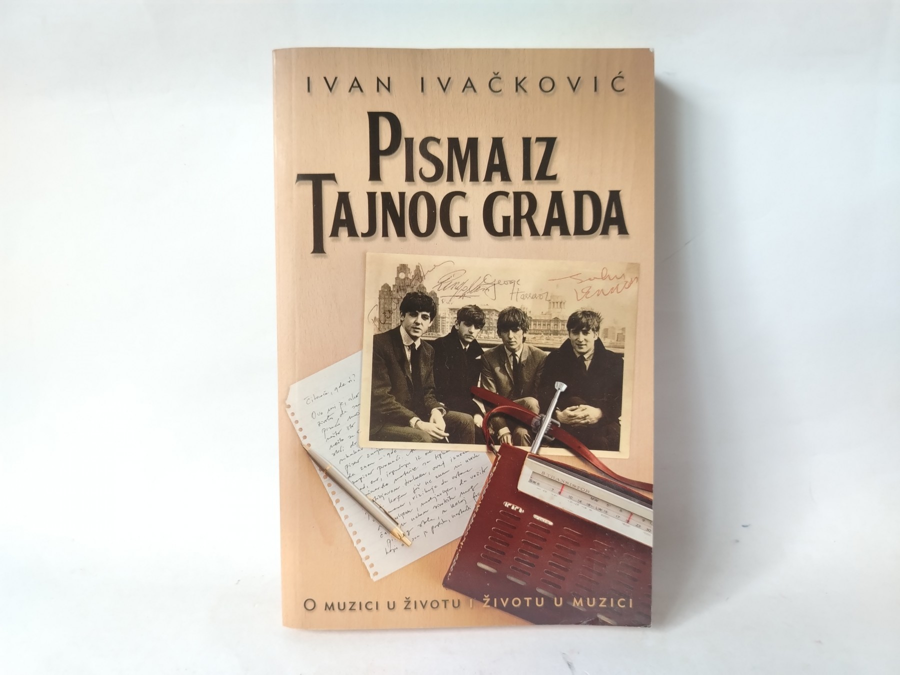 Pisma iz tajnog grada — Ivan Ivačković
