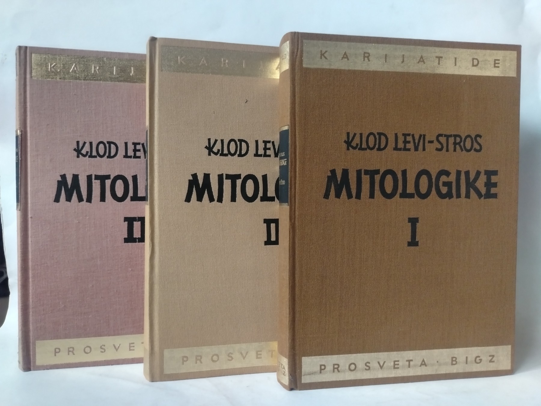 Mitologike I–III — Klod Levi-Stros