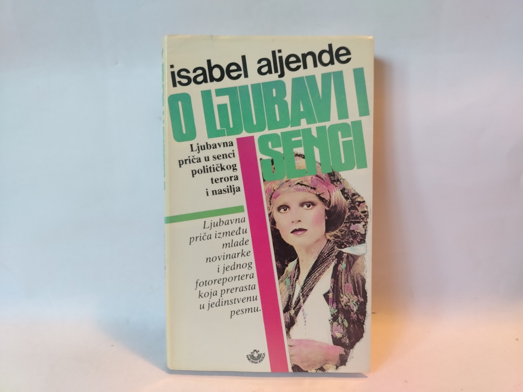 O ljubavi i senci — Izabel Aljende