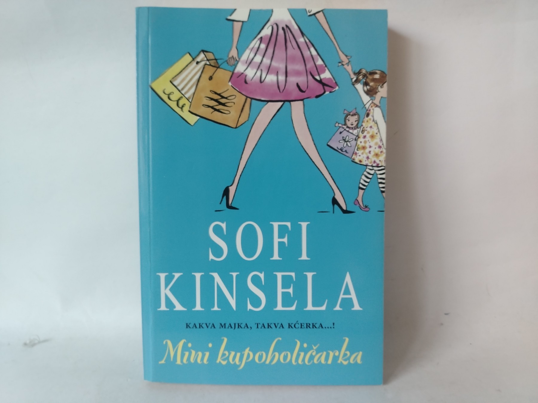 Mini kupoholičarka — Sofi Kinsela